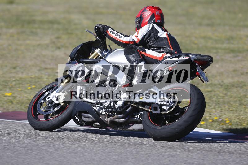 /05 07.04.2026 Cornu Master School ADR/Gruppe gruen/4